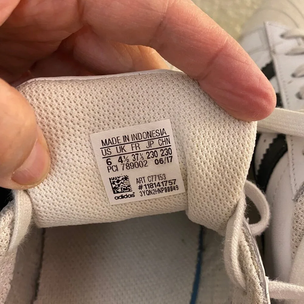 adidas reposhing this